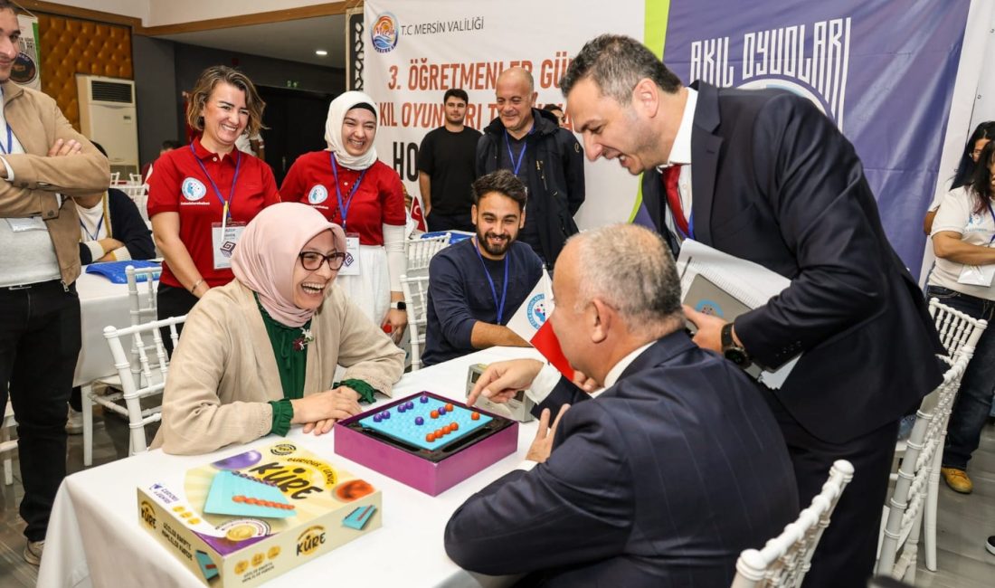 Mersin’de, ’24 Kasım Öğretmenler