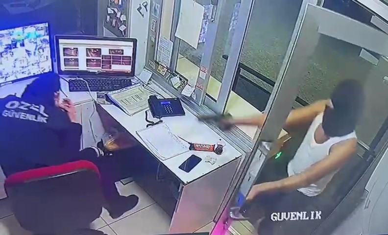 Adana’da bir şüphelinin sitenin