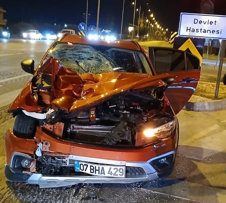 Mersin’in Silifke ilçesinde otomobilin
