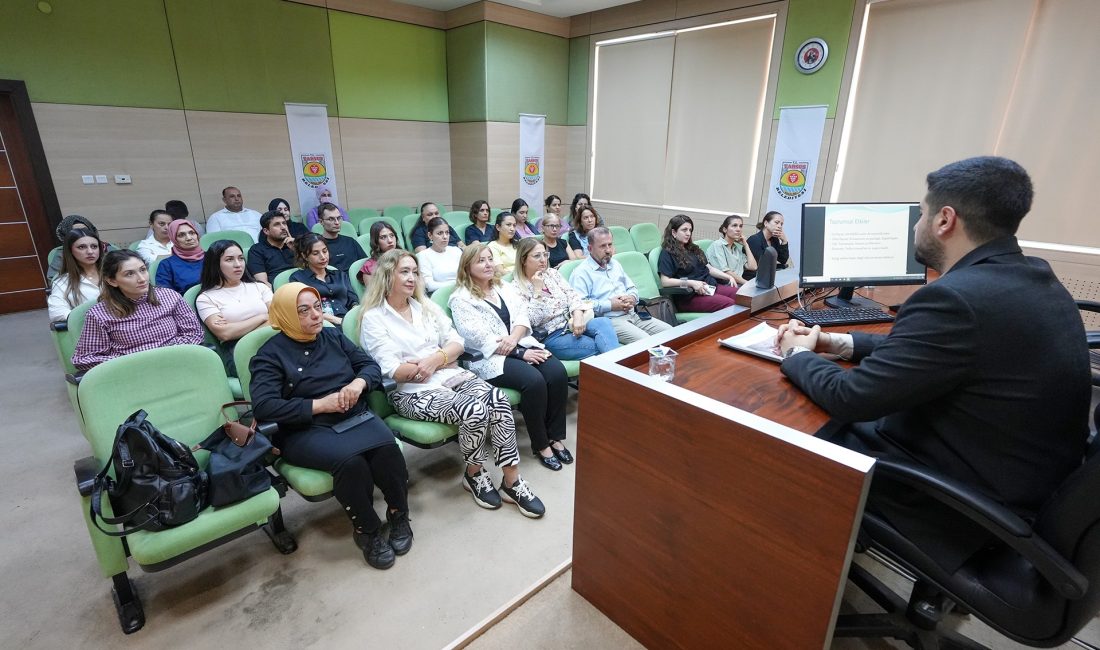 Mersin’in Tarsus Belediyesi, Dünya