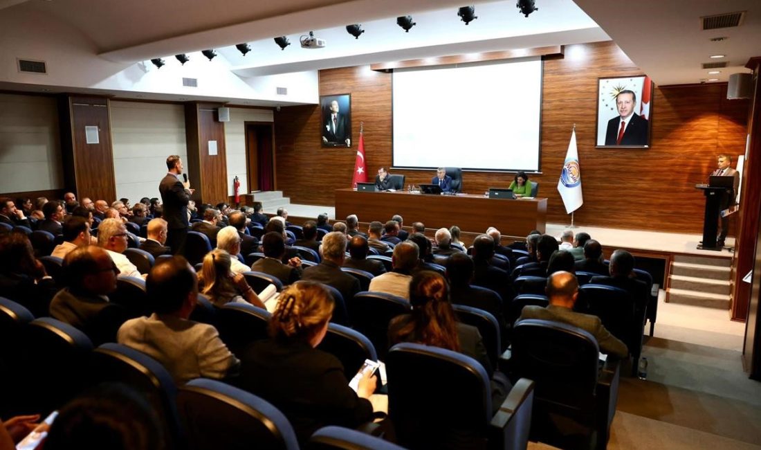 Mersin Valisi Atilla Toros,