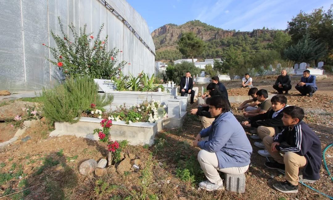 Bozyazı’da vefat eden öğretmen