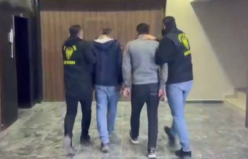 Mersin'de aranan şahıslara peş