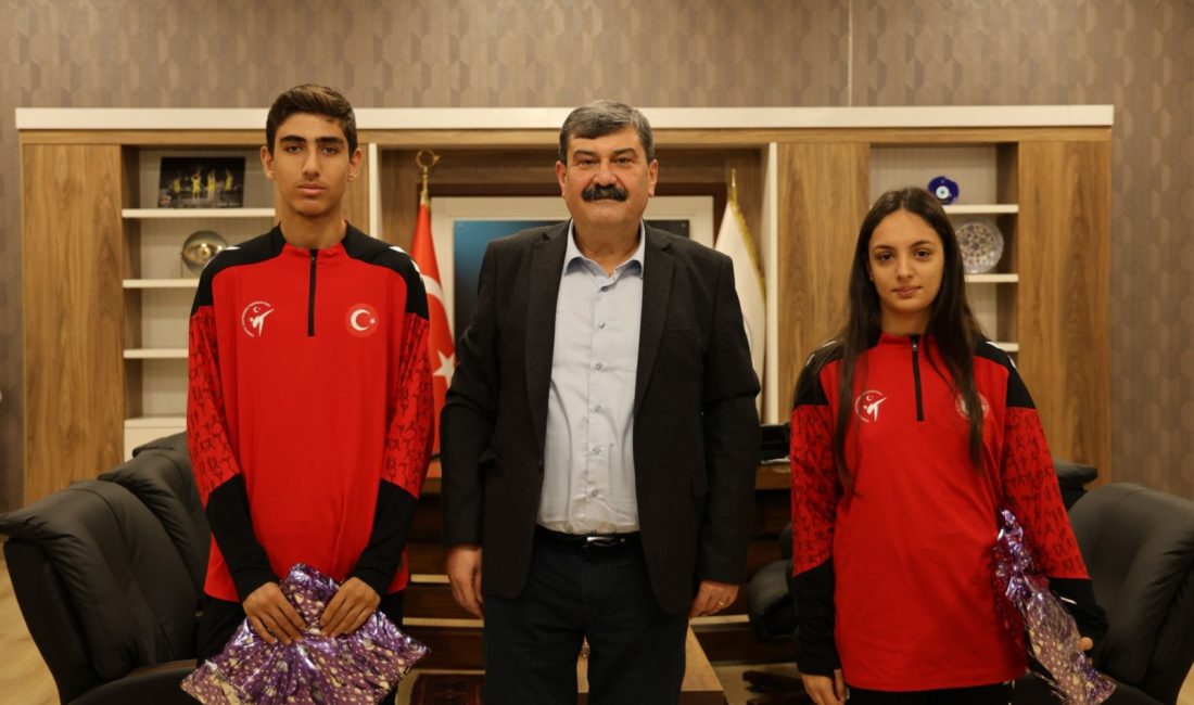 -ULUSLARARASI ARENADA ÇİFTE GURUR
BAŞKAN