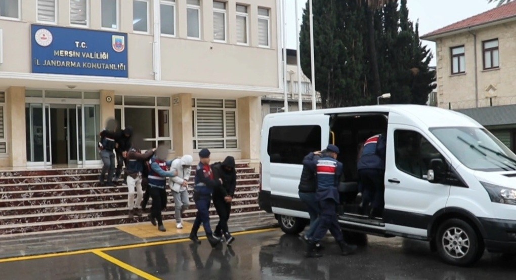 MERSİN'DE YASA DIŞI BAHİS