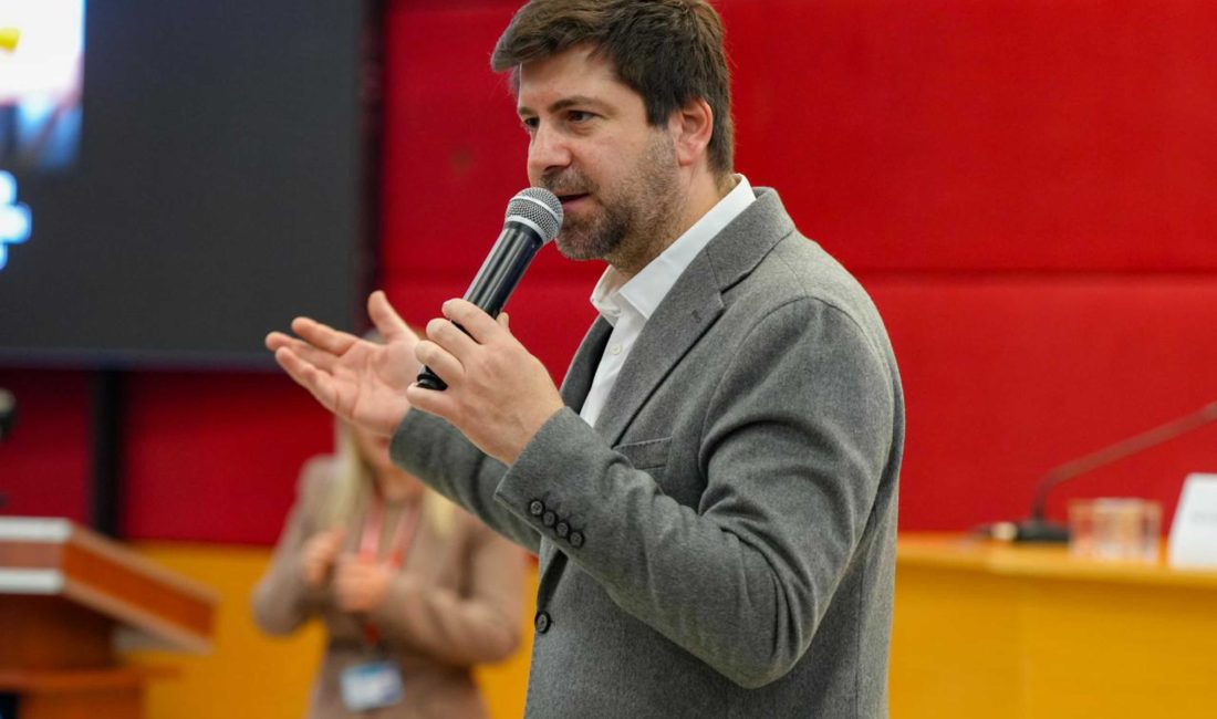 Tarsus Belediyesi Meclis Salonu’nda