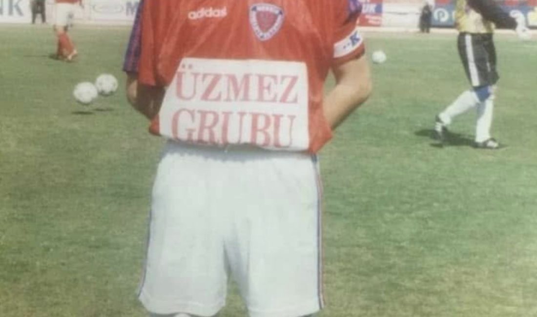 Eski futbolcu Hakan Turgut,