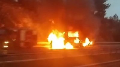Mersin'in Tarsus ilçesinde yolcu otobüsü