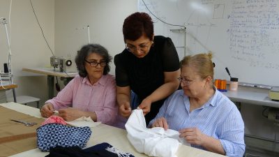 Mersin'de öğretmenlik hayalinden vazgeçmeyen 42