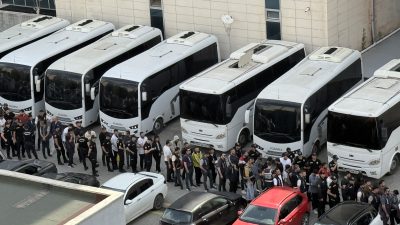 Mersin merkezli 7 ilde 26