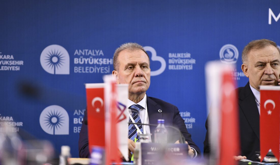 CHP’li belediye başkanlarının belediyeciliğin