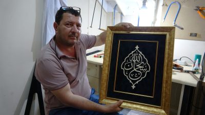 Mersin'de yaşayan Ramazan Özkan, kızına